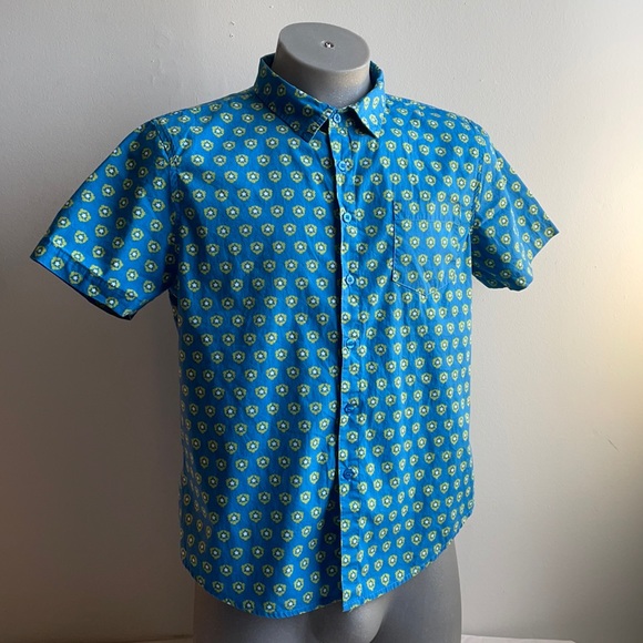 Wonder Woman Woven Shirt DC Comics Medium - Picture 2 of 7